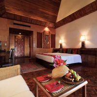 mom tri's villa royale
