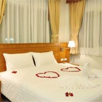 green harbor hotel & service apartment