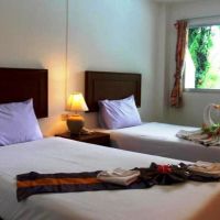 kamala beach inn