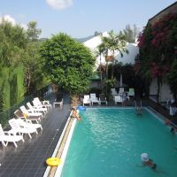 kamala beach inn