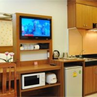 green harbor hotel & service apartment