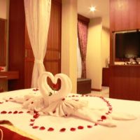 patong hemingway's hotel