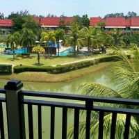 emerald beach resort & spa khao lak