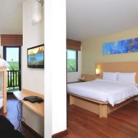 ibis phuket kata