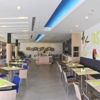 ibis phuket kata
