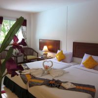kamala beach inn