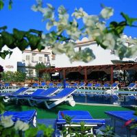 cleopatra tsokkos hotel