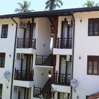 lagoon boutique hotel