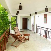 lagoon boutique hotel