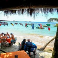 mamas coral beach