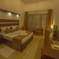 avenra beach hikkaduwa