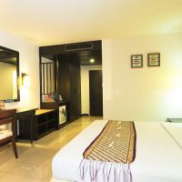 karon whale resort phuket