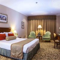the country club hotel
