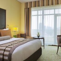 time oak hotel & suites