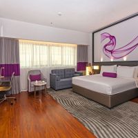 flora grand hotel