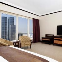 corniche hotel sharjah (ex.hilton sharjah)