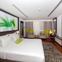 flora grand hotel