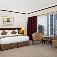 corniche hotel sharjah (ex.hilton sharjah)