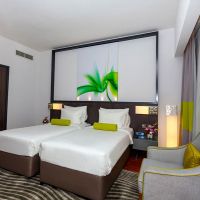 flora grand hotel