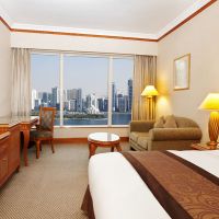 corniche hotel sharjah (ex.hilton sharjah)