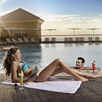 amwaj rotana jumeirah beach