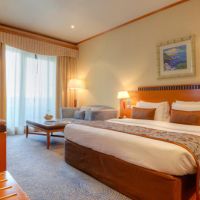 golden tulip al barsha