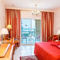 sharjah carlton hotel
