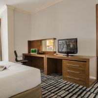 jumeirah rotana