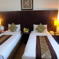 dream palace hotel
