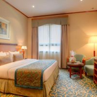 golden tulip al barsha