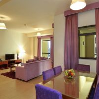 roda amwaj suites