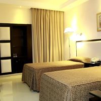 palm beach hotel dubai
