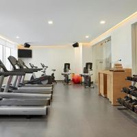 hyatt place baniyas square