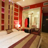 reflections hotel