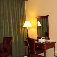 mount royal hotel dubai