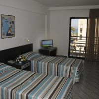 atrium zenon hotel apts