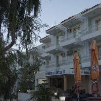 antonis g apartments