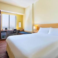 ibis deira city centre