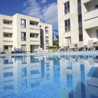 daphne hotel apartments