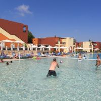 panas holiday village