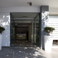 flora maria hotel apartments