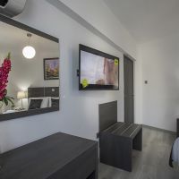 blazer residence