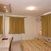 senator hotel