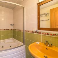 honeymoon beach hotel