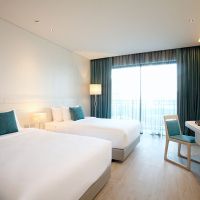 centra by centara maris resort jomtien