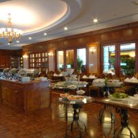 grand excelsior bur dubai