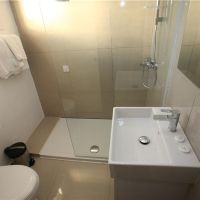 boronia hotel apts