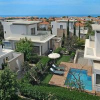 e hotel spa & resort