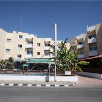 boronia hotel apts