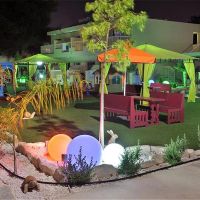 nelia gardens